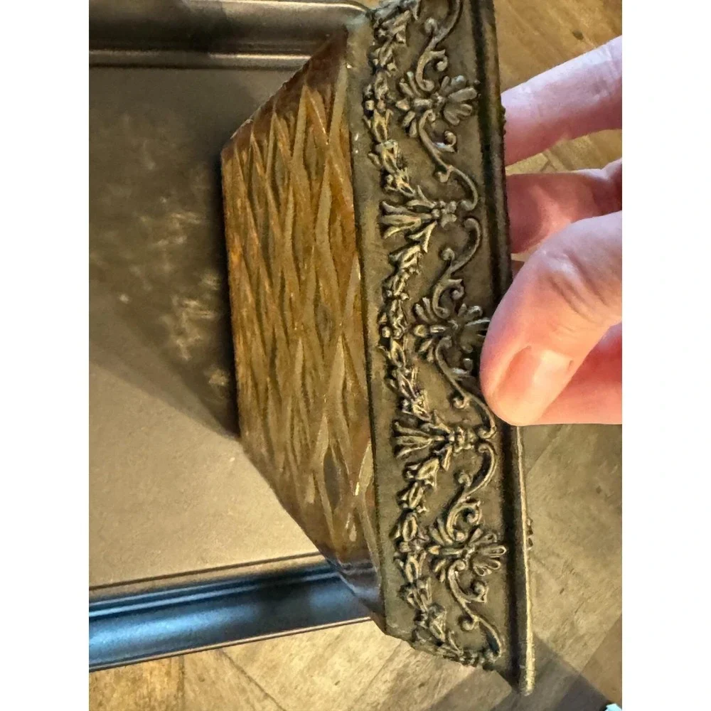 Vintage Art Nouveau/Hollywood Regency/MCM Lucite Tray Quilted Faux Brass‎ Trim